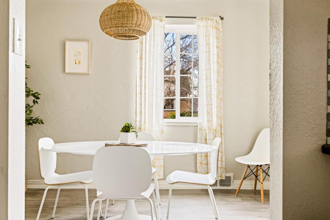 Stylish City Retreat - King Beds - Walk To Sloans Lake Denver Bagian luar foto